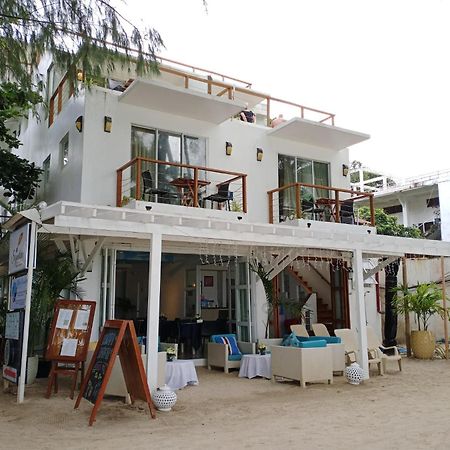 Signature Boracay South Beach Manoc-Manoc Bagian luar foto
