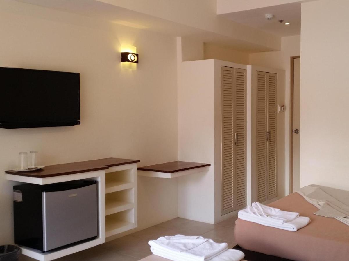 Signature Boracay South Beach Manoc-Manoc Bagian luar foto