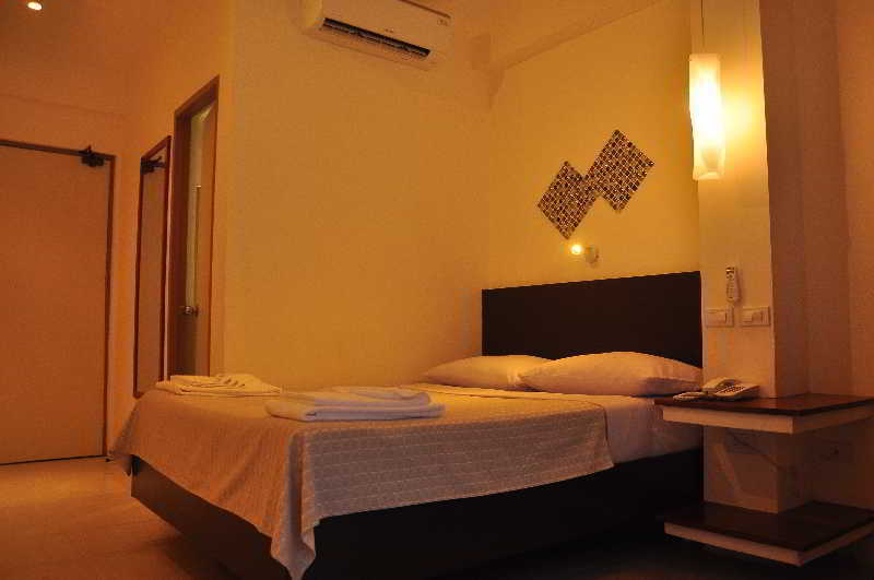 Signature Boracay South Beach Manoc-Manoc Bagian luar foto