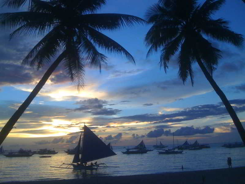 Signature Boracay South Beach Manoc-Manoc Bagian luar foto