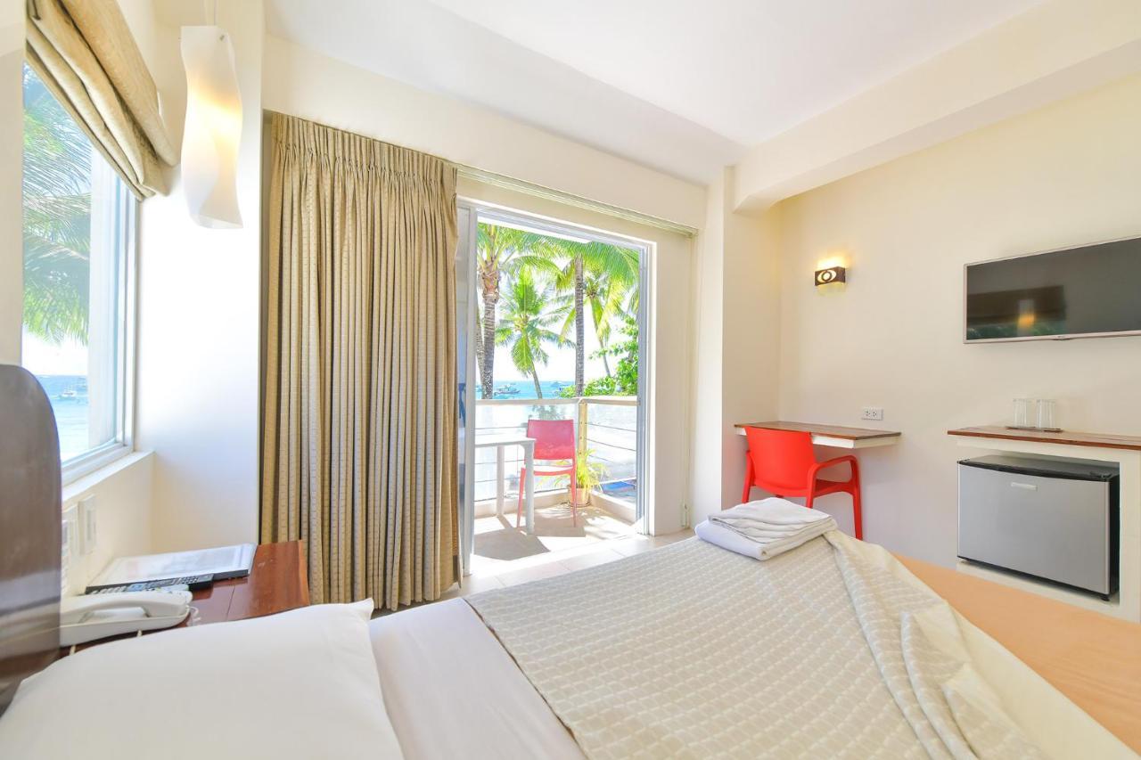 Signature Boracay South Beach Manoc-Manoc Bagian luar foto