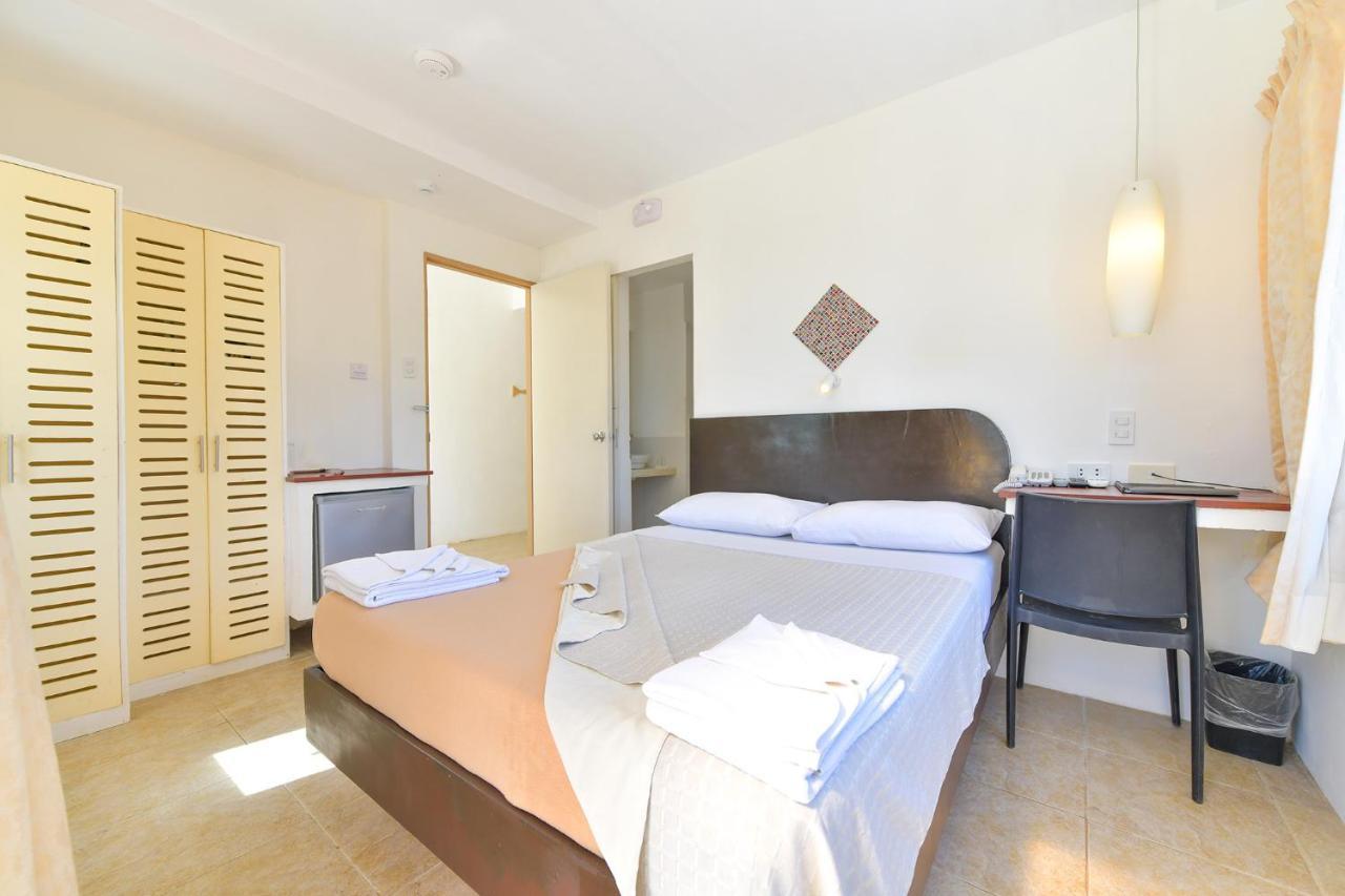 Signature Boracay South Beach Manoc-Manoc Bagian luar foto