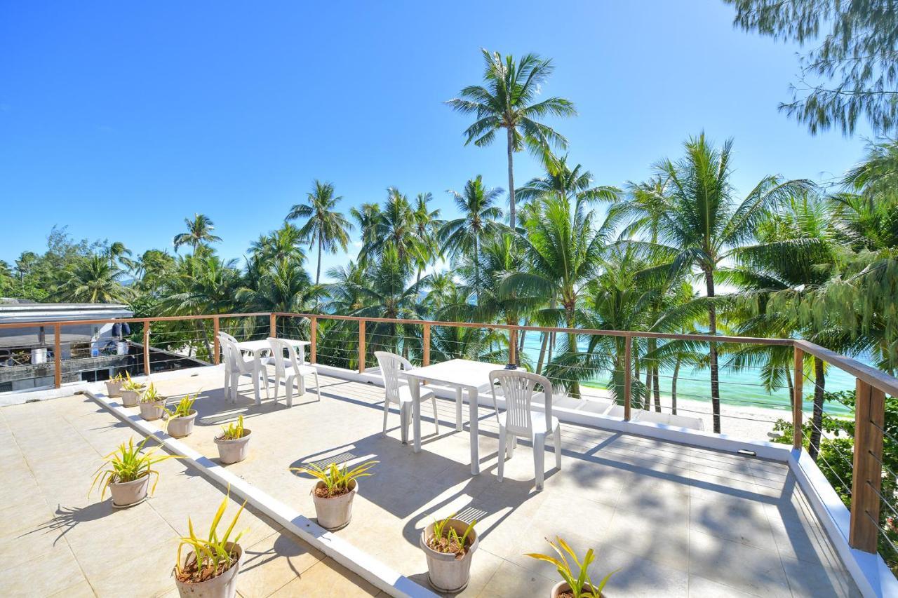 Signature Boracay South Beach Manoc-Manoc Bagian luar foto